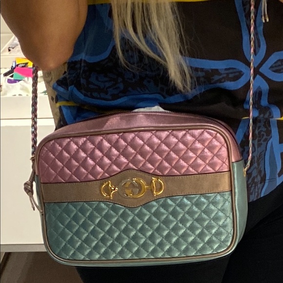 Gucci Trapuntata Camera Bag - Picture 2 of 3